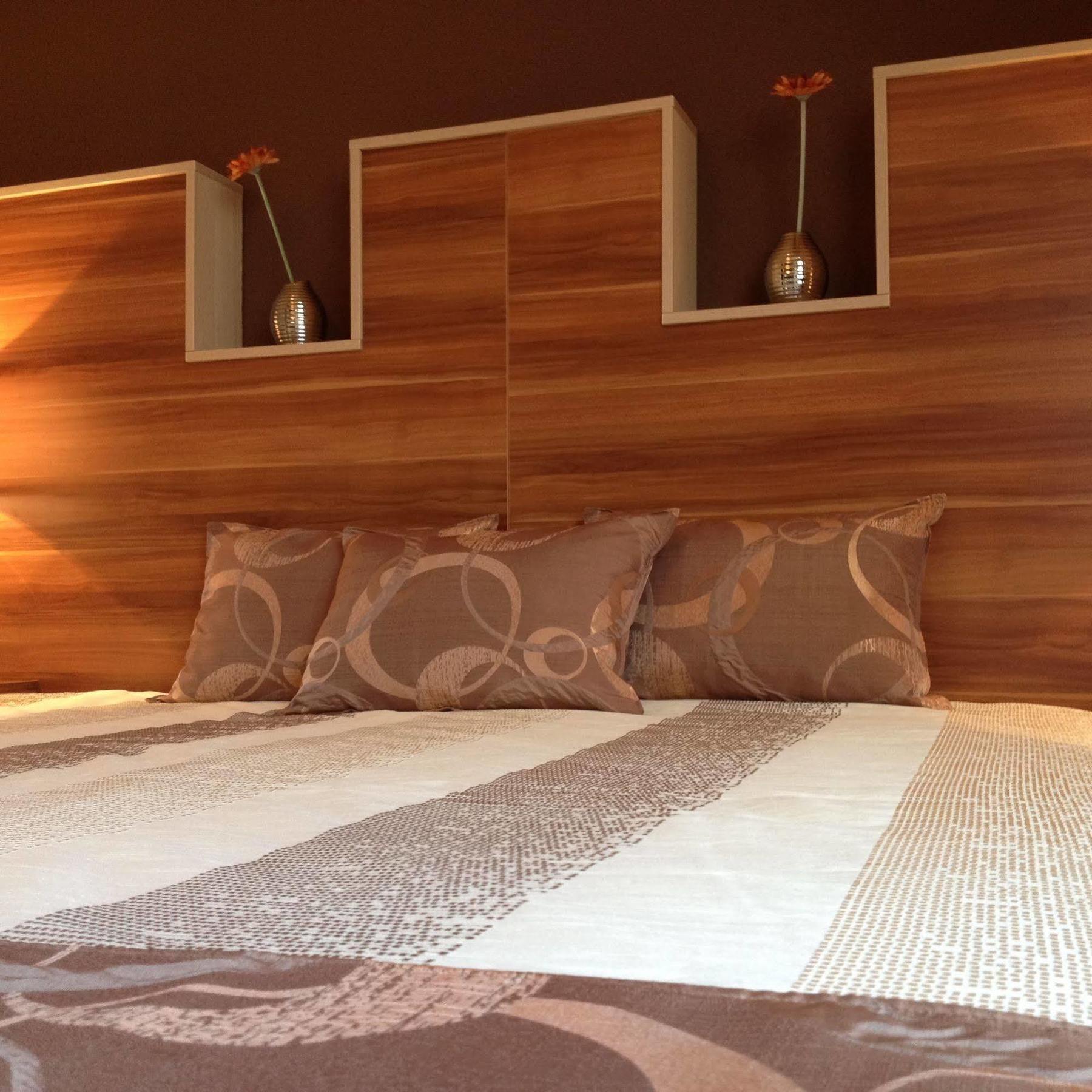 Alfa Hotel Győr Eksteriør bilde
